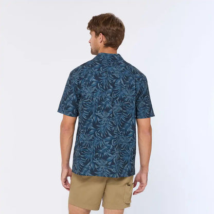 Men's Breezeshooter Camp Collar Untucked Shirt