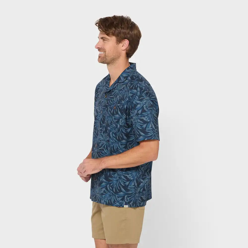 Men's Breezeshooter Camp Collar Untucked Shirt